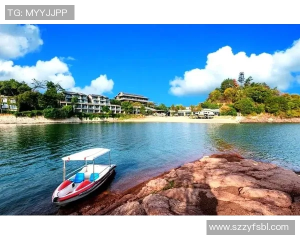 打造舒适宜人的室外泳池空间设计，畅享清凉夏日时光